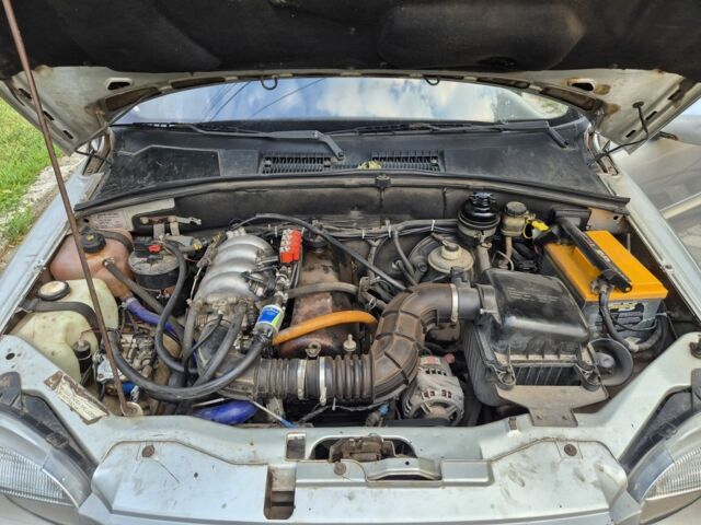 Сірий Шевроле Нива, об'ємом двигуна 1.7 л та пробігом 221 тис. км за 3500 $, фото 10 на Automoto.ua