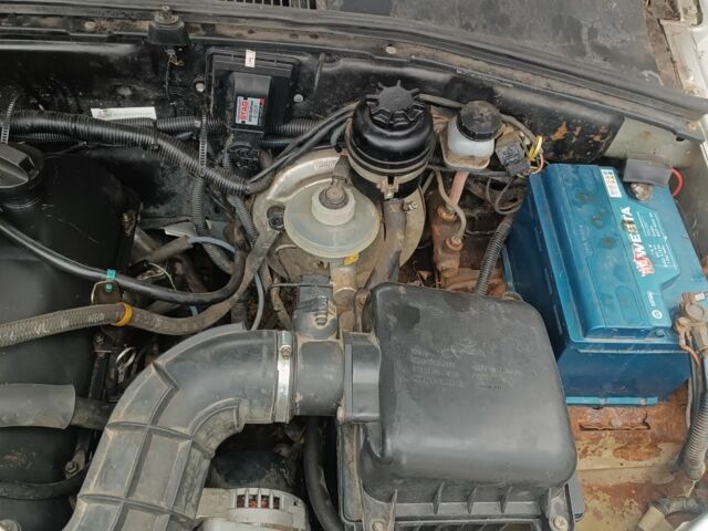 Серый Шевроле Нива, объемом двигателя 1.7 л и пробегом 193 тыс. км за 3200 $, фото 15 на Automoto.ua