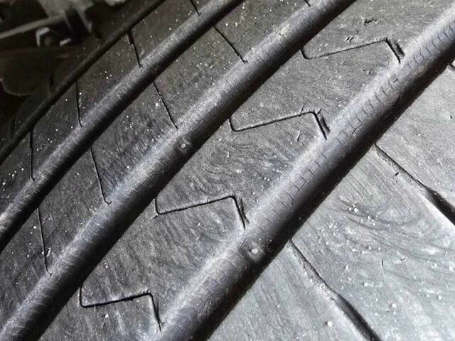 Сірий Шевроле Нива, об'ємом двигуна 1.7 л та пробігом 173 тис. км за 3548 $, фото 17 на Automoto.ua