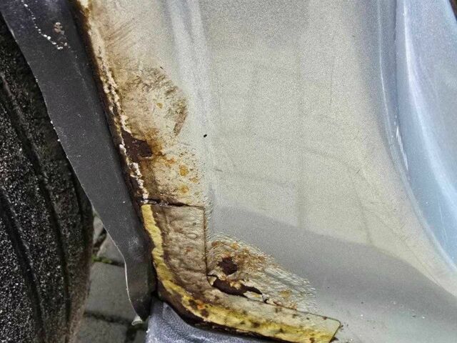 Сірий Шевроле Нива, об'ємом двигуна 1.7 л та пробігом 173 тис. км за 3548 $, фото 6 на Automoto.ua