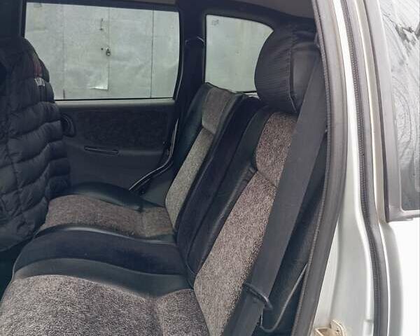 Сірий Шевроле Нива, об'ємом двигуна 1.7 л та пробігом 179 тис. км за 4499 $, фото 1 на Automoto.ua