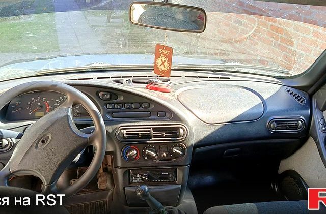 Сірий Шевроле Нива, об'ємом двигуна 1.7 л та пробігом 165 тис. км за 4300 $, фото 1 на Automoto.ua