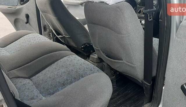 Сірий Шевроле Нива, об'ємом двигуна 1.69 л та пробігом 257 тис. км за 4300 $, фото 17 на Automoto.ua