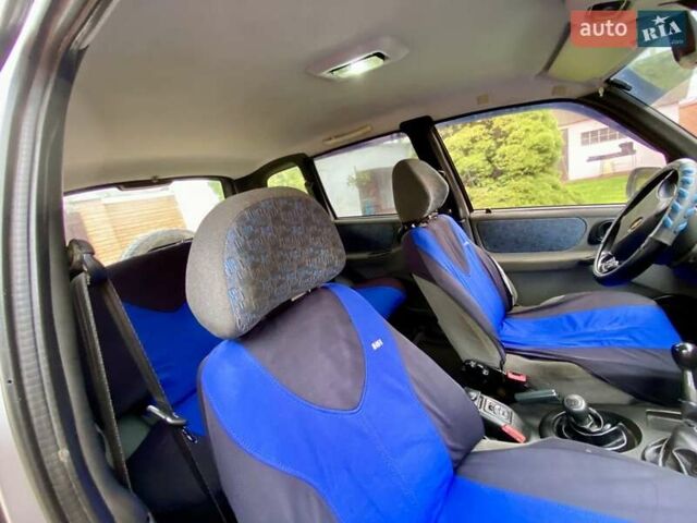 Сірий Шевроле Нива, об'ємом двигуна 1.7 л та пробігом 190 тис. км за 2700 $, фото 3 на Automoto.ua