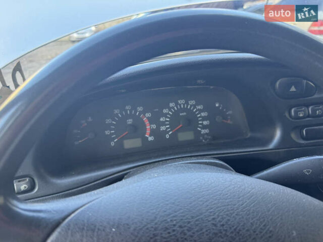 Серый Шевроле Нива, объемом двигателя 1.7 л и пробегом 340 тыс. км за 2700 $, фото 6 на Automoto.ua