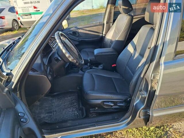Сірий Шевроле Нива, об'ємом двигуна 1.69 л та пробігом 208 тис. км за 5100 $, фото 9 на Automoto.ua