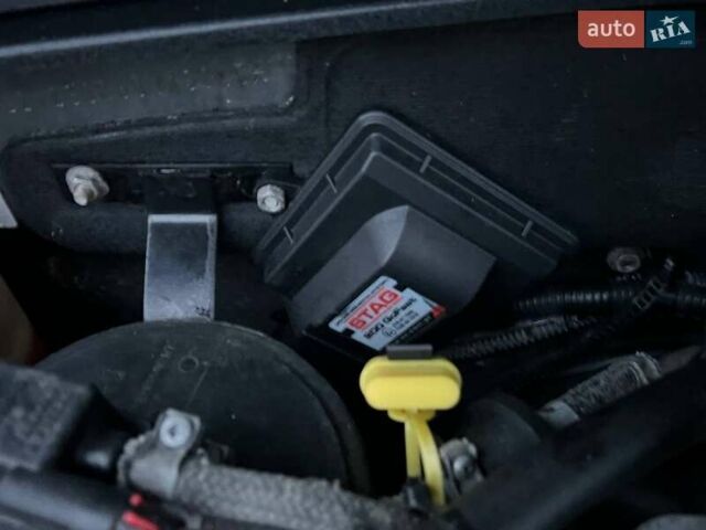Сірий Шевроле Нива, об'ємом двигуна 1.7 л та пробігом 201 тис. км за 3999 $, фото 60 на Automoto.ua
