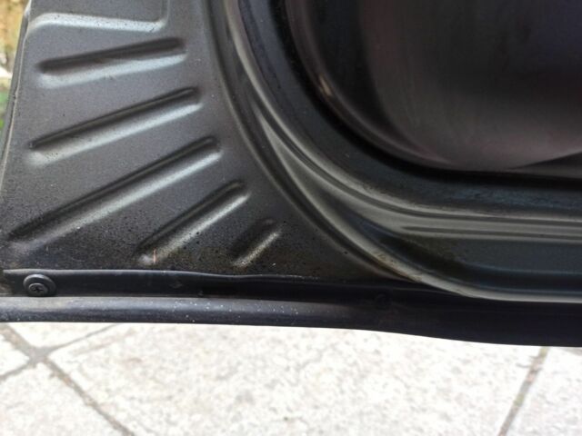 Серый Шевроле Нива, объемом двигателя 0 л и пробегом 170 тыс. км за 6000 $, фото 7 на Automoto.ua