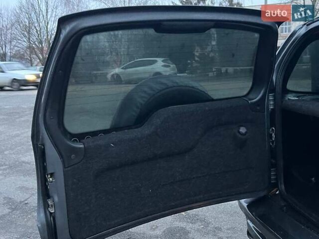 Сірий Шевроле Нива, об'ємом двигуна 1.7 л та пробігом 201 тис. км за 3999 $, фото 40 на Automoto.ua