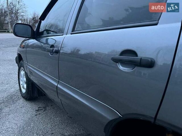 Сірий Шевроле Нива, об'ємом двигуна 1.7 л та пробігом 201 тис. км за 3999 $, фото 22 на Automoto.ua