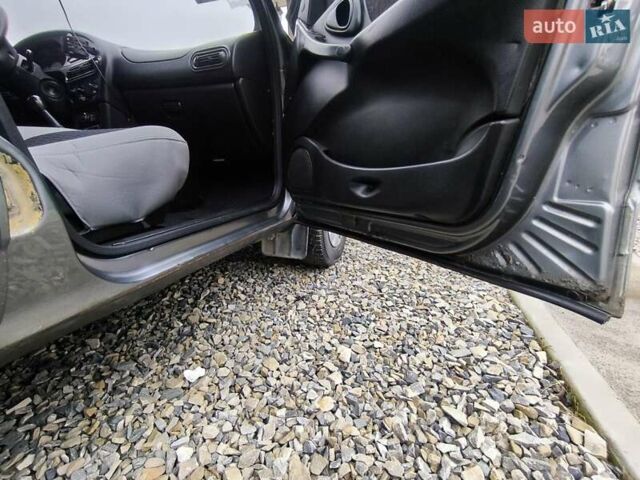 Серый Шевроле Нива, объемом двигателя 1.7 л и пробегом 153 тыс. км за 3800 $, фото 24 на Automoto.ua