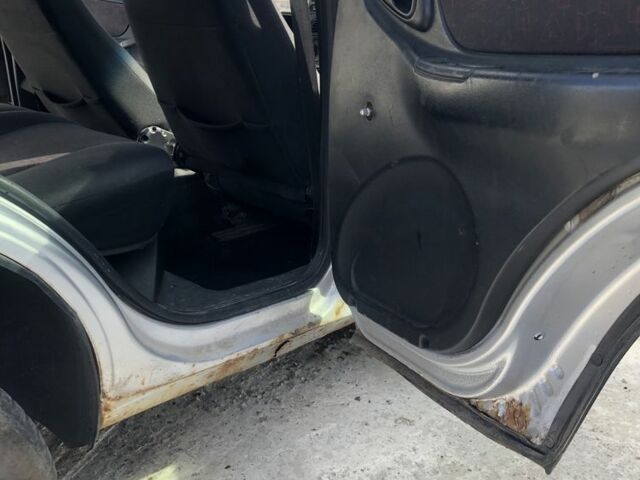 Серый Шевроле Нива, объемом двигателя 1.7 л и пробегом 3 тыс. км за 2500 $, фото 5 на Automoto.ua