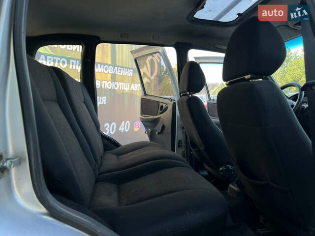 Серый Шевроле Нива, объемом двигателя 1.7 л и пробегом 232 тыс. км за 2700 $, фото 14 на Automoto.ua