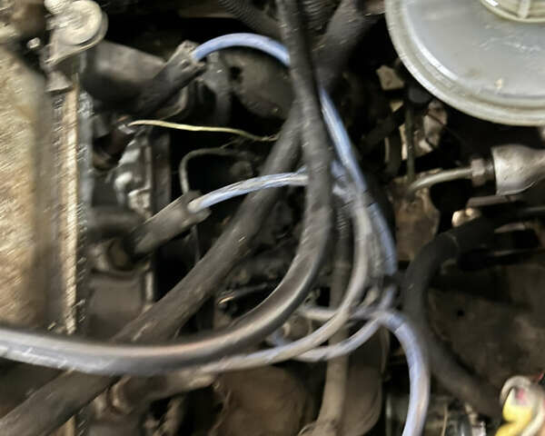 Серый Шевроле Нива, объемом двигателя 1.69 л и пробегом 160 тыс. км за 2800 $, фото 12 на Automoto.ua