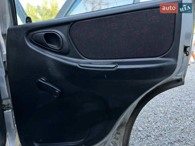 Серый Шевроле Нива, объемом двигателя 1.7 л и пробегом 232 тыс. км за 2700 $, фото 15 на Automoto.ua