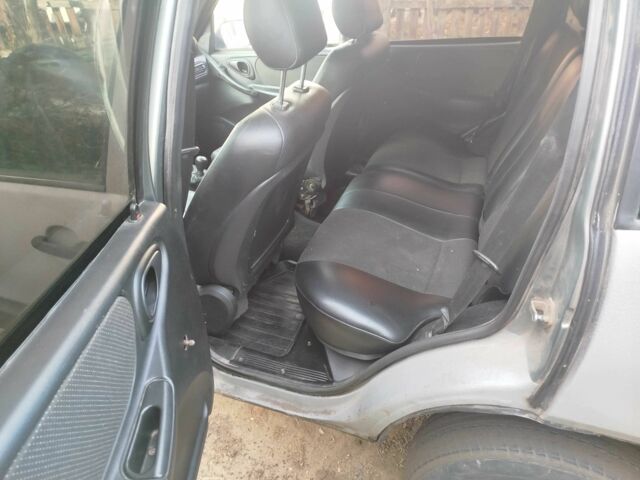 Шевроле Нива 2007 у Прилуках на Automoto.ua Сірий Шевроле Нива, об'ємом двигуна 1.7 л та пробігом 1 тис. км за 3200 $, фото 6 на Automoto.ua