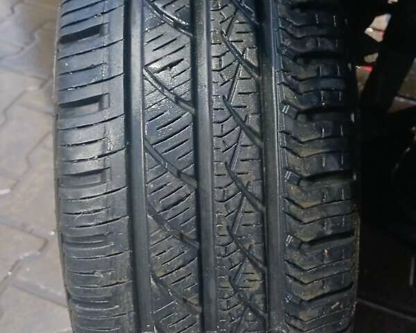 Серый Шевроле Нива, объемом двигателя 1.7 л и пробегом 213 тыс. км за 3500 $, фото 9 на Automoto.ua