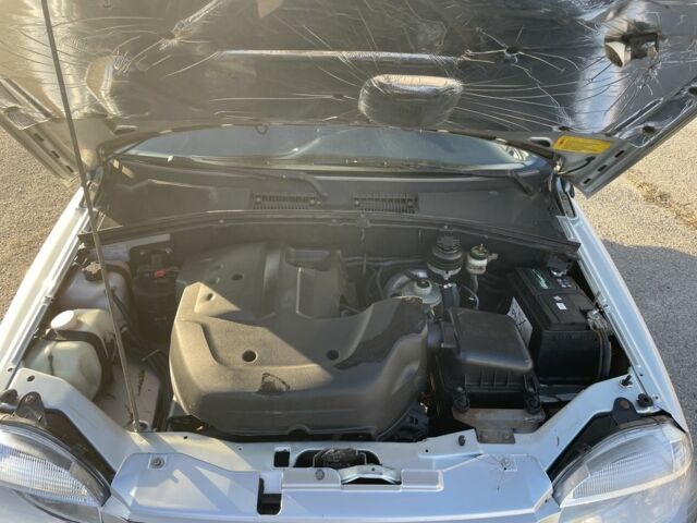 Сірий Шевроле Нива, об'ємом двигуна 1.7 л та пробігом 109 тис. км за 2500 $, фото 5 на Automoto.ua