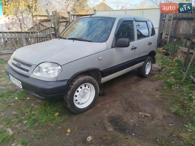 Серый Шевроле Нива, объемом двигателя 1.69 л и пробегом 1 тыс. км за 3200 $, фото 5 на Automoto.ua