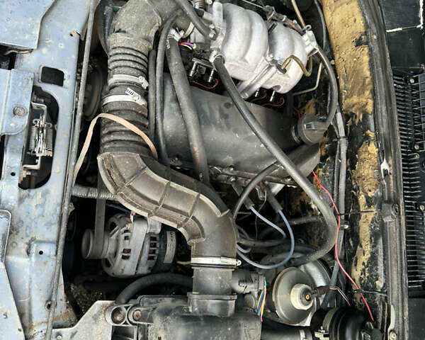 Серый Шевроле Нива, объемом двигателя 1.69 л и пробегом 195 тыс. км за 2400 $, фото 22 на Automoto.ua