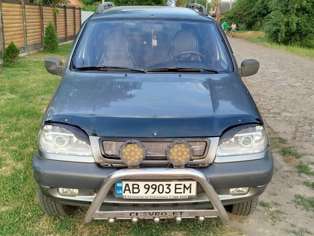 Сірий Шевроле Нива, об'ємом двигуна 0 л та пробігом 160 тис. км за 4100 $, фото 17 на Automoto.ua