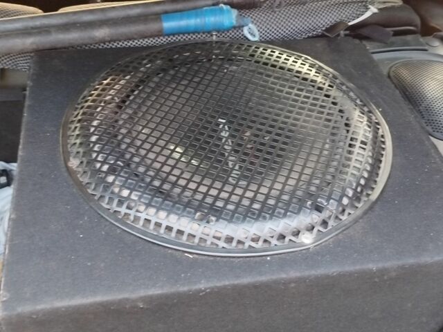 Сірий Шевроле Нива, об'ємом двигуна 0 л та пробігом 160 тис. км за 4100 $, фото 5 на Automoto.ua