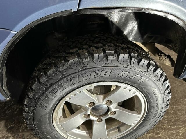 Сірий Шевроле Нива, об'ємом двигуна 1.7 л та пробігом 200 тис. км за 4600 $, фото 20 на Automoto.ua