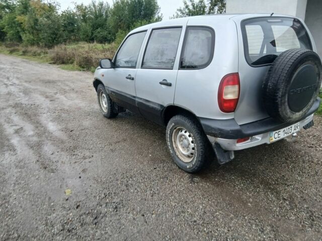 Сірий Шевроле Нива, об'ємом двигуна 0 л та пробігом 187 тис. км за 2600 $, фото 5 на Automoto.ua