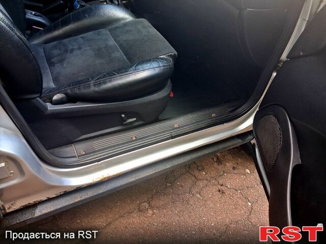 Сірий Шевроле Нива, об'ємом двигуна 1.7 л та пробігом 350 тис. км за 3300 $, фото 10 на Automoto.ua