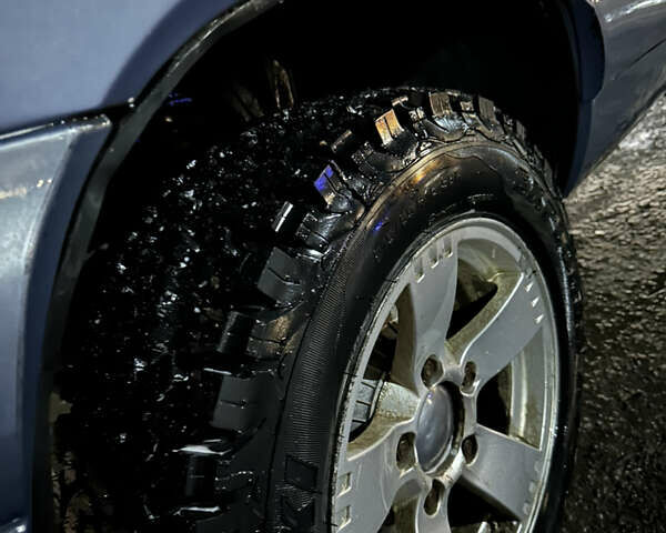 Сірий Шевроле Нива, об'ємом двигуна 1.69 л та пробігом 401 тис. км за 4600 $, фото 13 на Automoto.ua