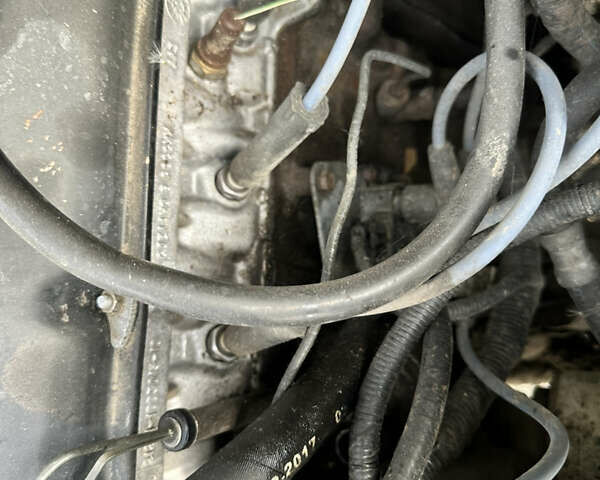 Серый Шевроле Нива, объемом двигателя 1.69 л и пробегом 195 тыс. км за 2400 $, фото 24 на Automoto.ua