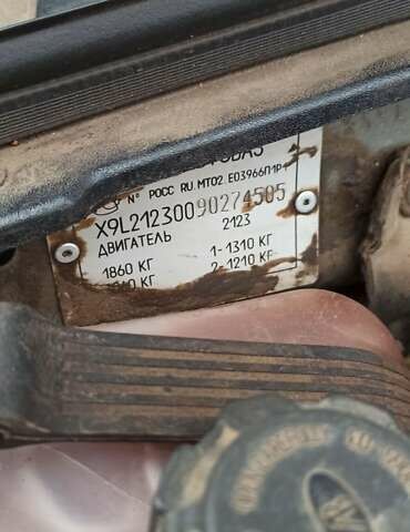 Сірий Шевроле Нива, об'ємом двигуна 1.69 л та пробігом 145 тис. км за 4500 $, фото 4 на Automoto.ua