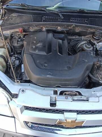 Серый Шевроле Нива, объемом двигателя 1.69 л и пробегом 140 тыс. км за 5500 $, фото 9 на Automoto.ua