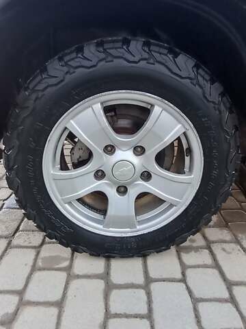 Серый Шевроле Нива, объемом двигателя 1.69 л и пробегом 140 тыс. км за 5500 $, фото 10 на Automoto.ua