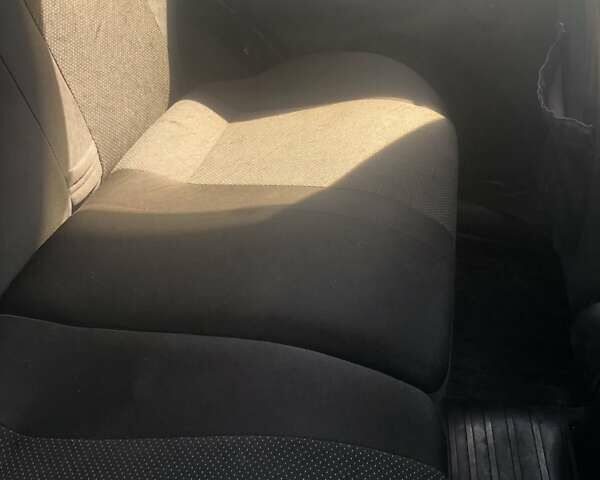 Серый Шевроле Нива, объемом двигателя 1.7 л и пробегом 74 тыс. км за 5500 $, фото 4 на Automoto.ua