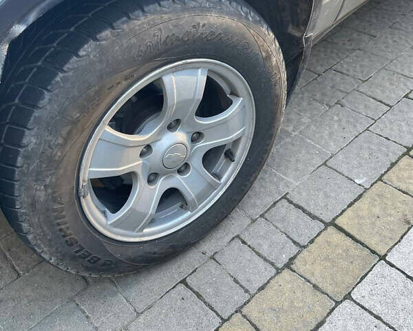 Серый Шевроле Нива, объемом двигателя 0 л и пробегом 59 тыс. км за 6500 $, фото 10 на Automoto.ua