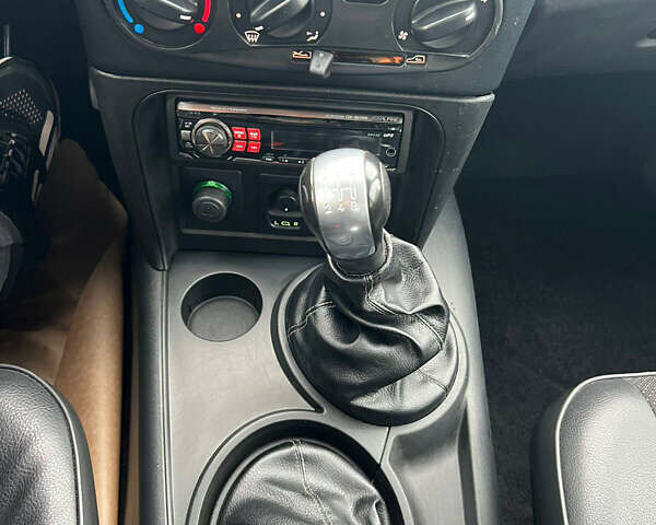 Сірий Шевроле Нива, об'ємом двигуна 1.69 л та пробігом 78 тис. км за 7500 $, фото 4 на Automoto.ua