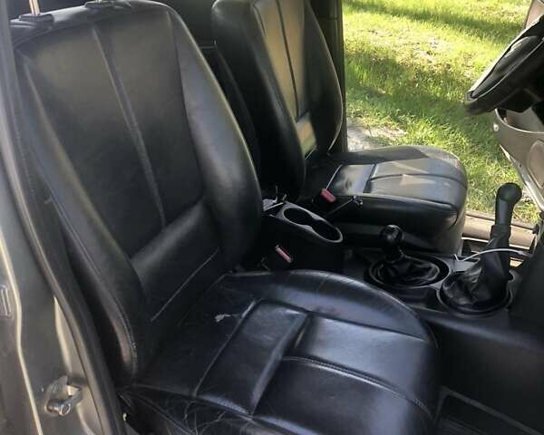 Серый Шевроле Нива, объемом двигателя 1.7 л и пробегом 74 тыс. км за 5500 $, фото 6 на Automoto.ua