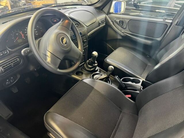 Сірий Шевроле Нива, об'ємом двигуна 1.69 л та пробігом 68 тис. км за 7700 $, фото 6 на Automoto.ua