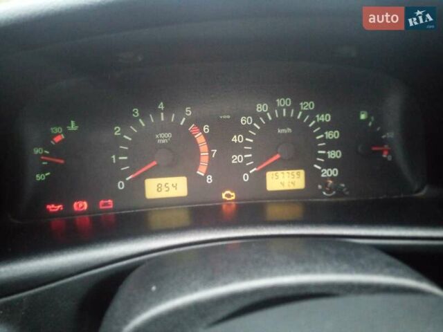 Серый Шевроле Нива, объемом двигателя 1.69 л и пробегом 157 тыс. км за 5500 $, фото 1 на Automoto.ua