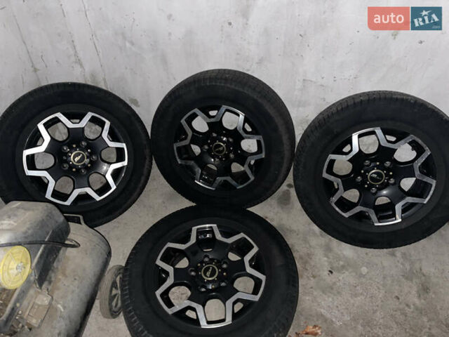 Серый Шевроле Нива, объемом двигателя 1.69 л и пробегом 125 тыс. км за 8500 $, фото 41 на Automoto.ua