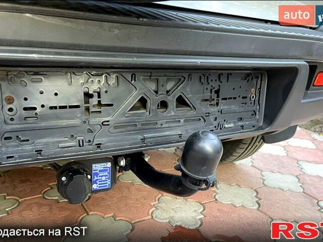 Серый Шевроле Нива, объемом двигателя 1.7 л и пробегом 125 тыс. км за 8200 $, фото 6 на Automoto.ua