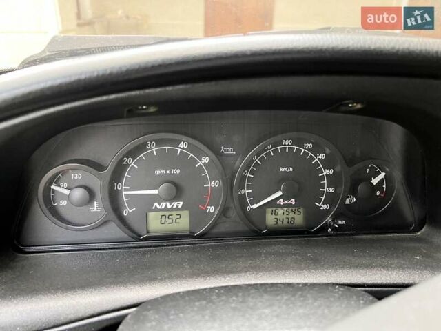 Сірий Шевроле Нива, об'ємом двигуна 1.69 л та пробігом 167 тис. км за 6900 $, фото 11 на Automoto.ua