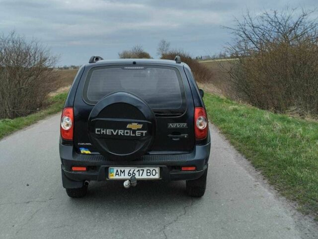 Синий Шевроле Нива, объемом двигателя 1.7 л и пробегом 187 тыс. км за 7300 $, фото 10 на Automoto.ua