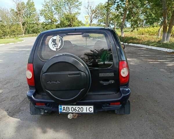 Синій Шевроле Нива, об'ємом двигуна 1.7 л та пробігом 255 тис. км за 3336 $, фото 3 на Automoto.ua
