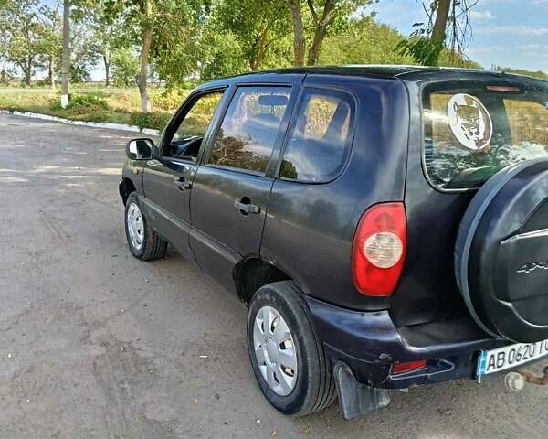 Синій Шевроле Нива, об'ємом двигуна 1.7 л та пробігом 255 тис. км за 3336 $, фото 2 на Automoto.ua