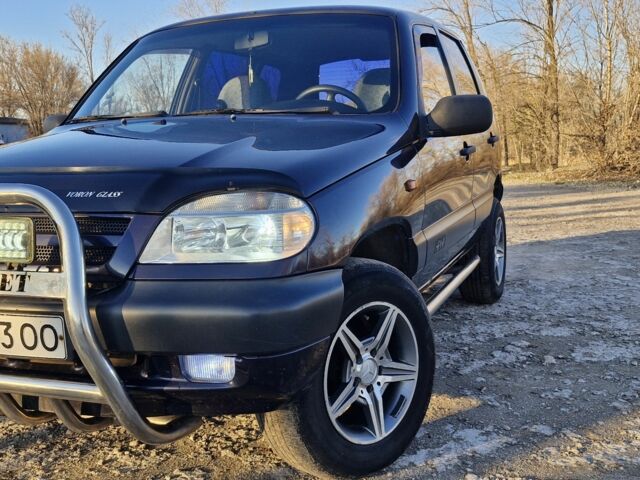 Синій Шевроле Нива, об'ємом двигуна 1.7 л та пробігом 145 тис. км за 3500 $, фото 1 на Automoto.ua