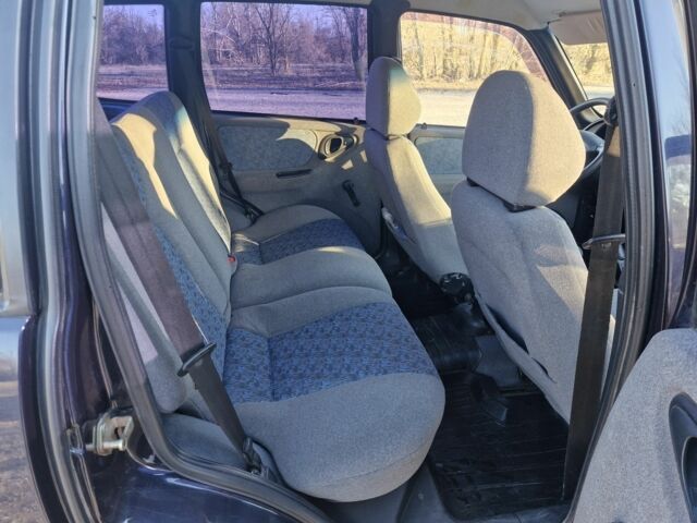 Синій Шевроле Нива, об'ємом двигуна 1.7 л та пробігом 145 тис. км за 3500 $, фото 21 на Automoto.ua