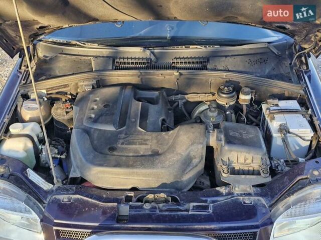 Синий Шевроле Нива, объемом двигателя 1.7 л и пробегом 145 тыс. км за 3500 $, фото 14 на Automoto.ua