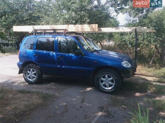 Синій Шевроле Нива, об'ємом двигуна 1.69 л та пробігом 157 тис. км за 3500 $, фото 8 на Automoto.ua